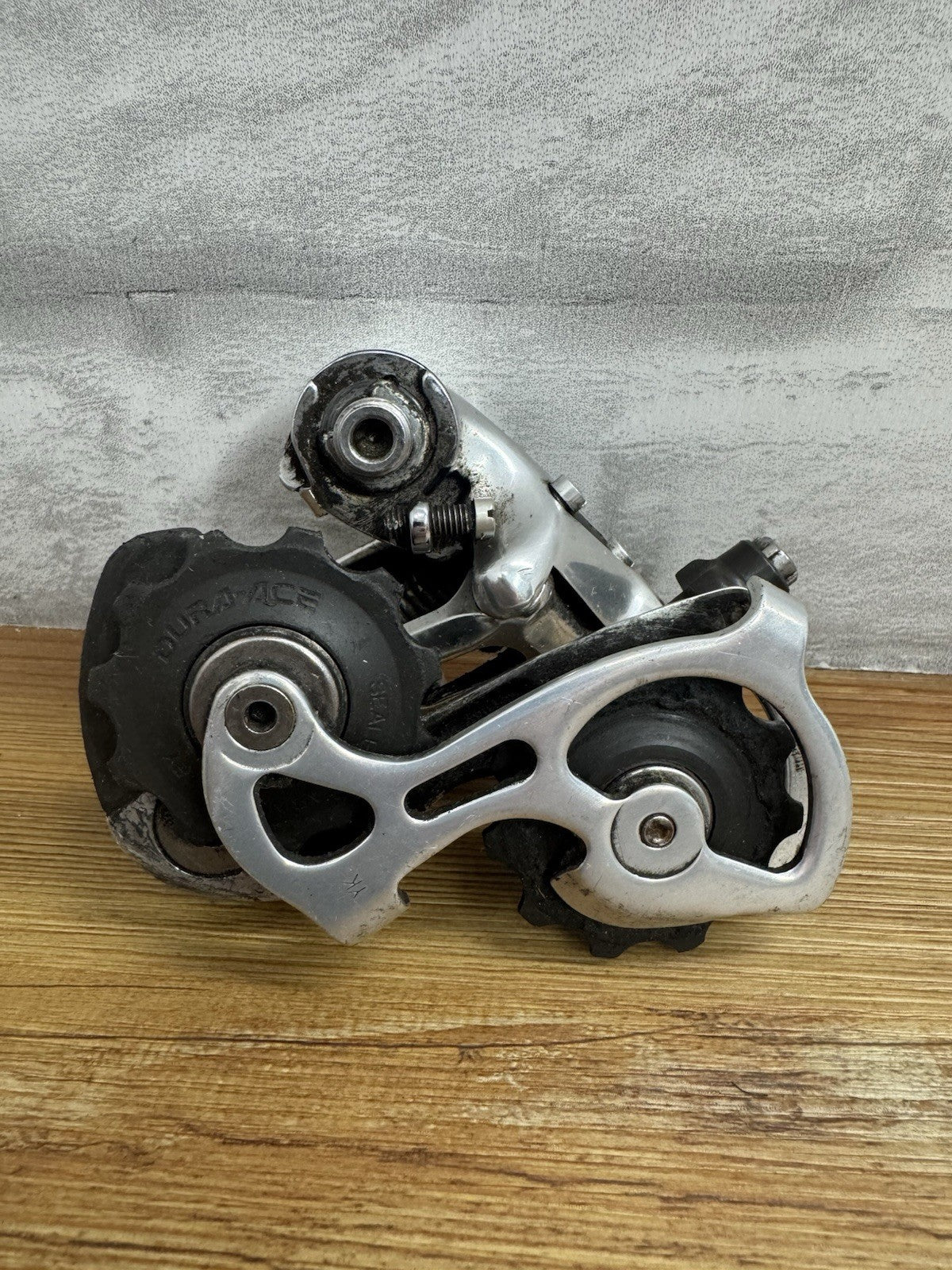 Shimano Dura Ace RD-7700 Rear Derailleur