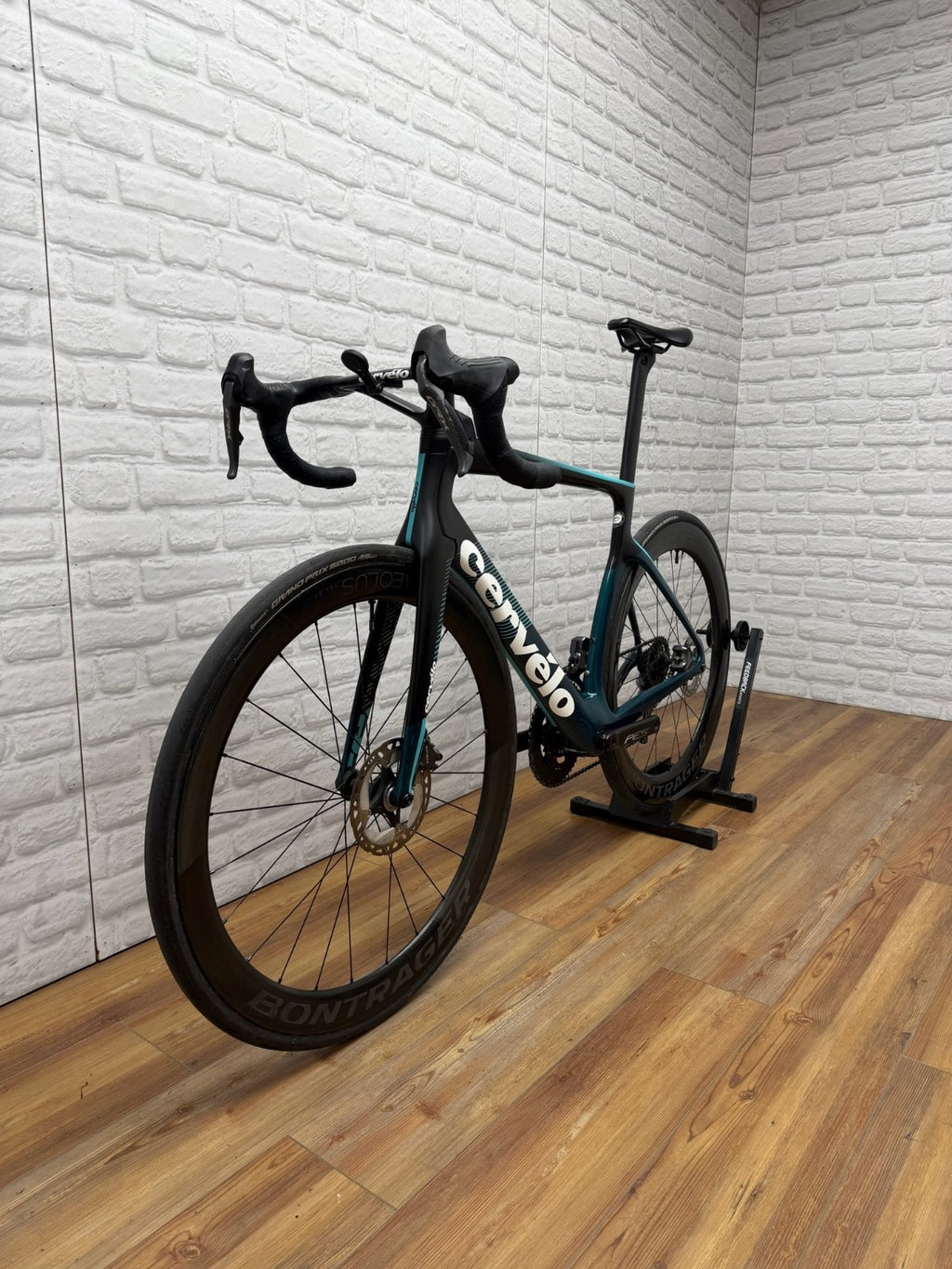 Cervelo S5 56cm Di2 Road Bike