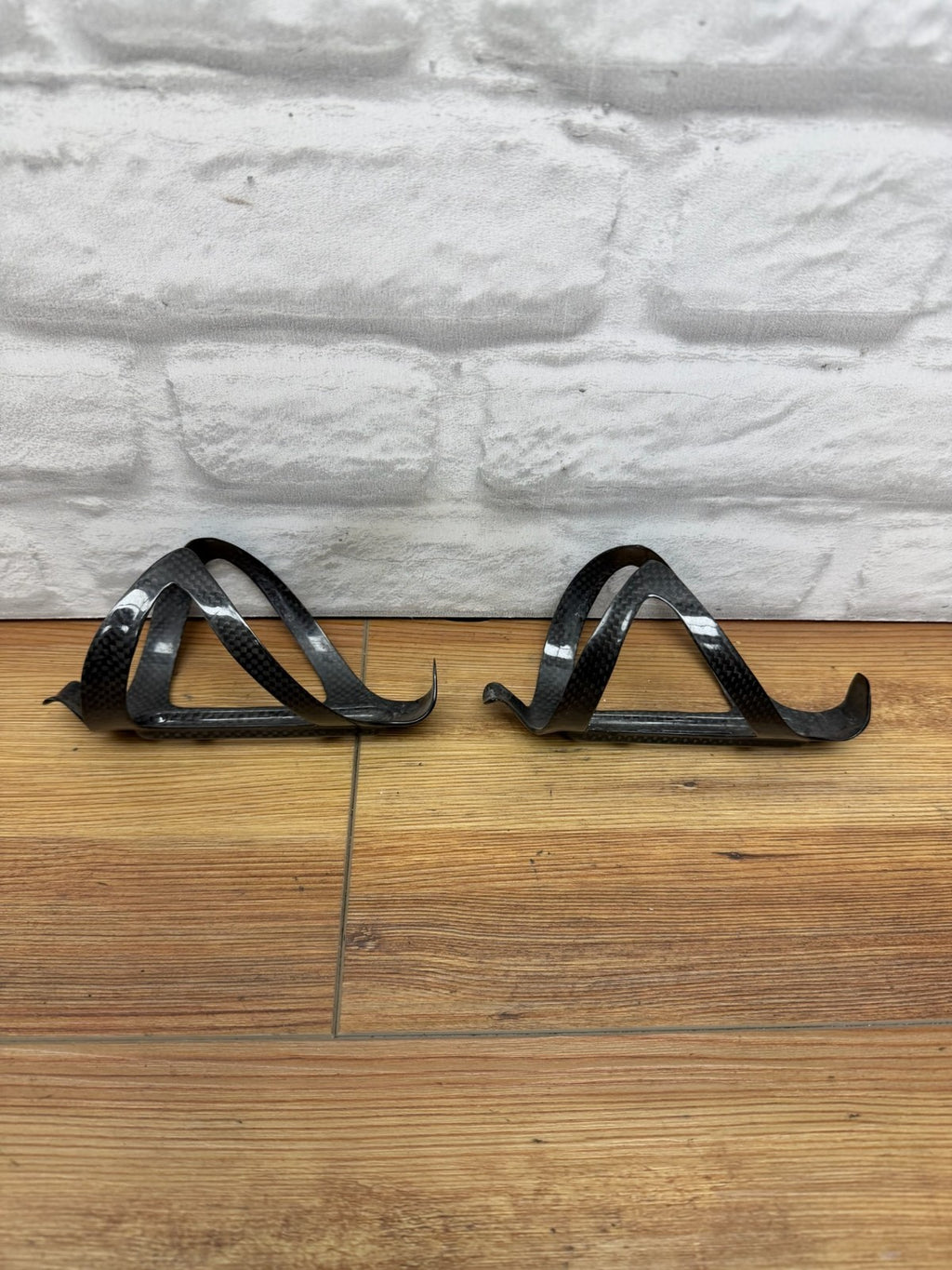 Carbon Bottle Cages Pair
