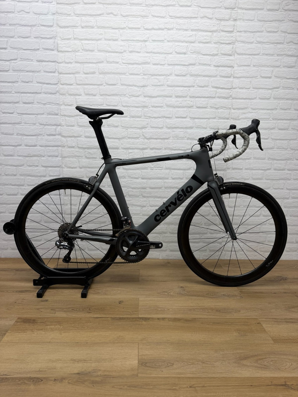 Cervelo S3 58cm Road Bike