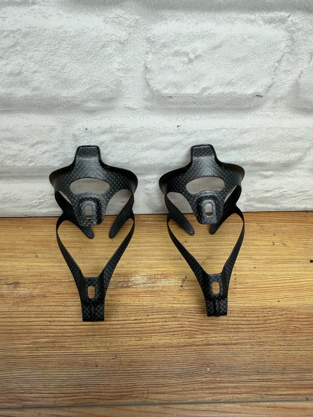 Hualong Carbon Bottle Cages