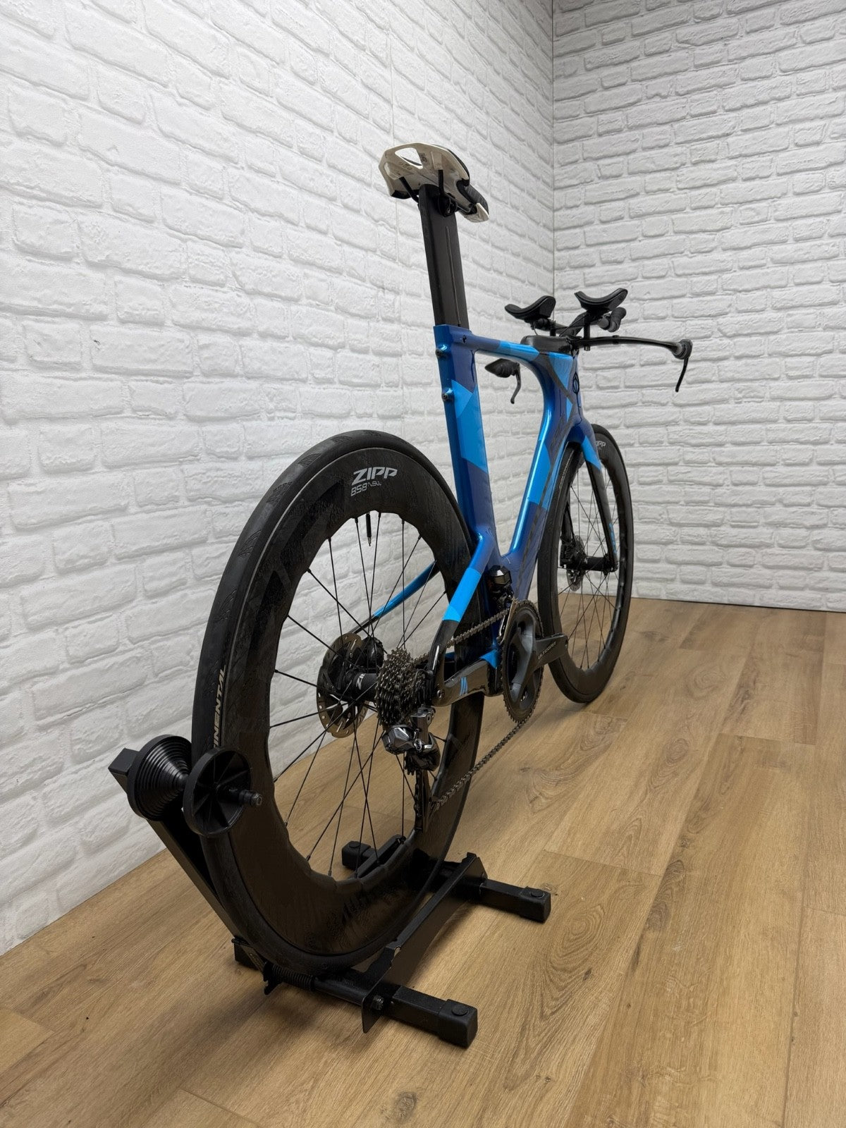 Felt IA 56cm/Large Triathlon Bike