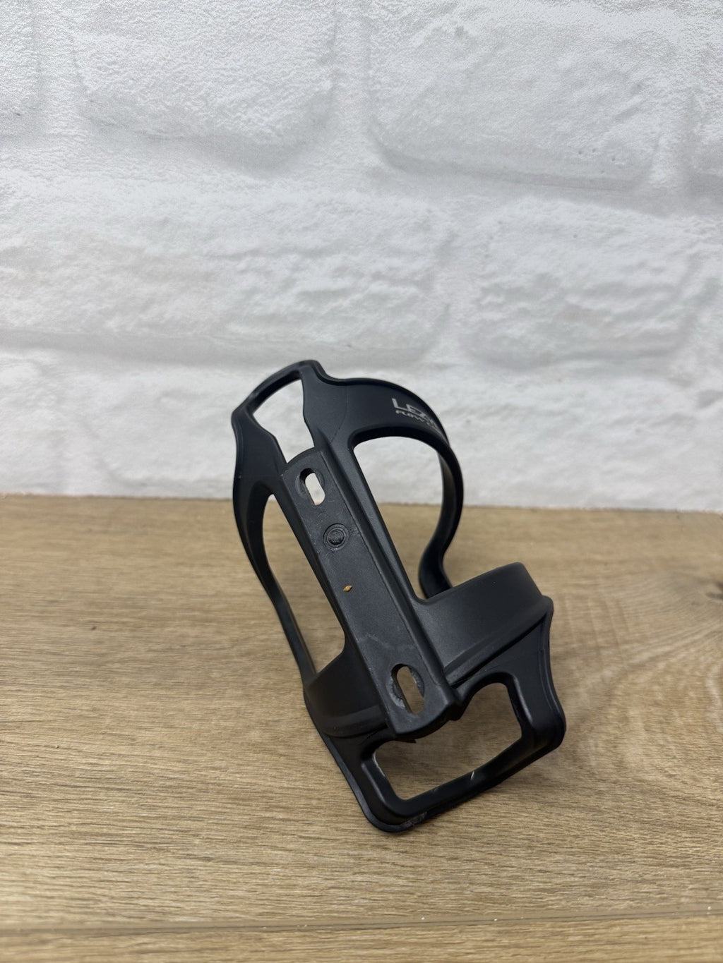 Lezyne Flow Cage SL Right Side Loading Bottle Cage 