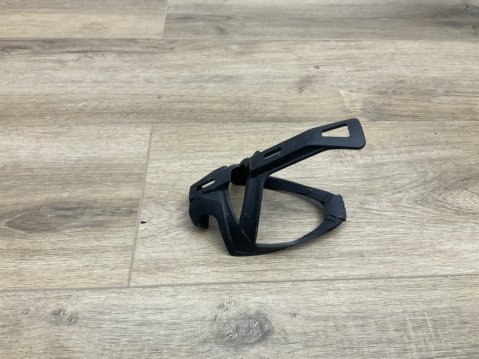 Elite Cannibal XC Bottle Cage 