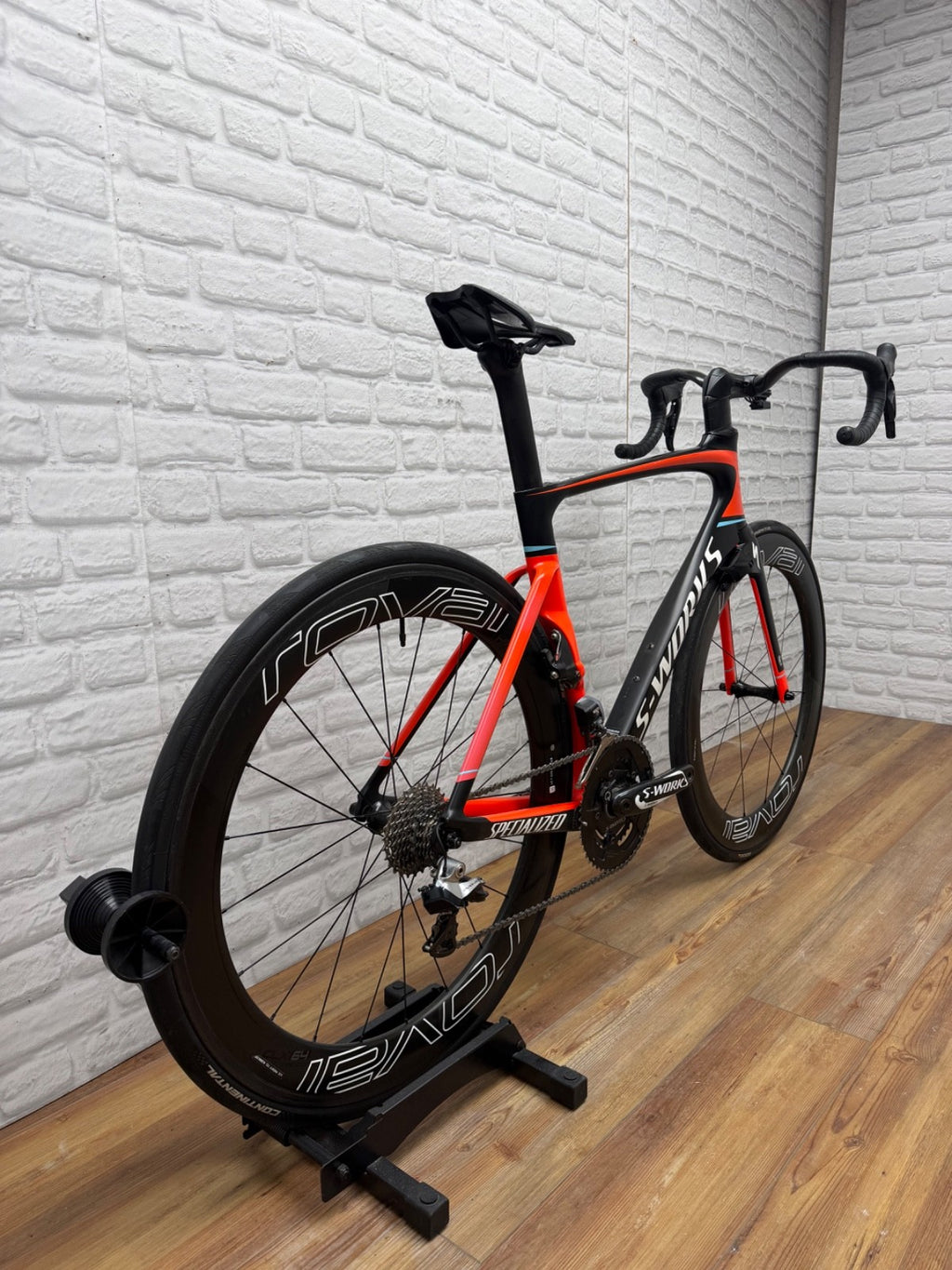 Specialized S-Works Venge Vias 56cm Road Bike