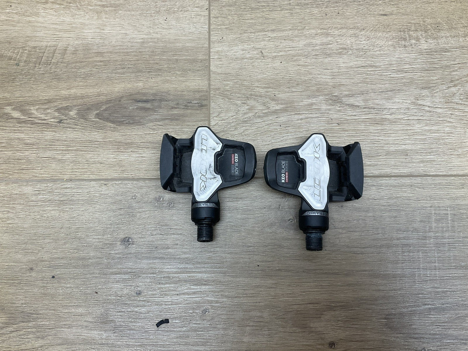 LOOK KEO Blade Carbon Ceramic Road Bike Pedals Plates Pair