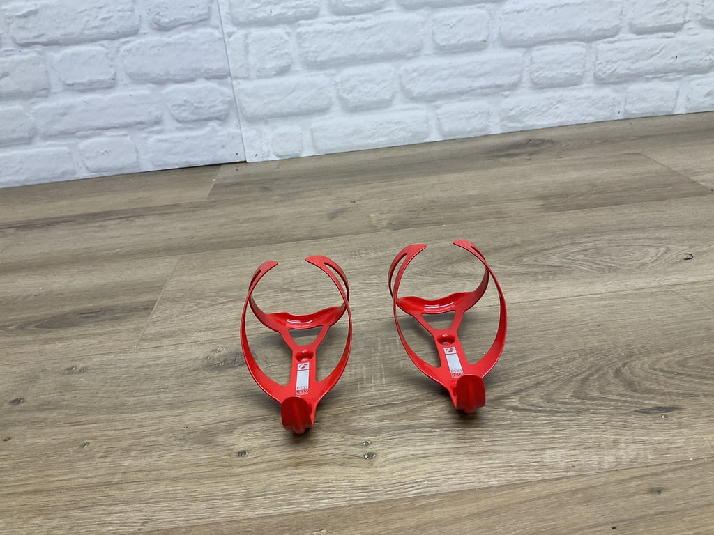 Bontrager Pro Oclv Carbon Fiber Water Bottle Cages Pair Glossy Red
