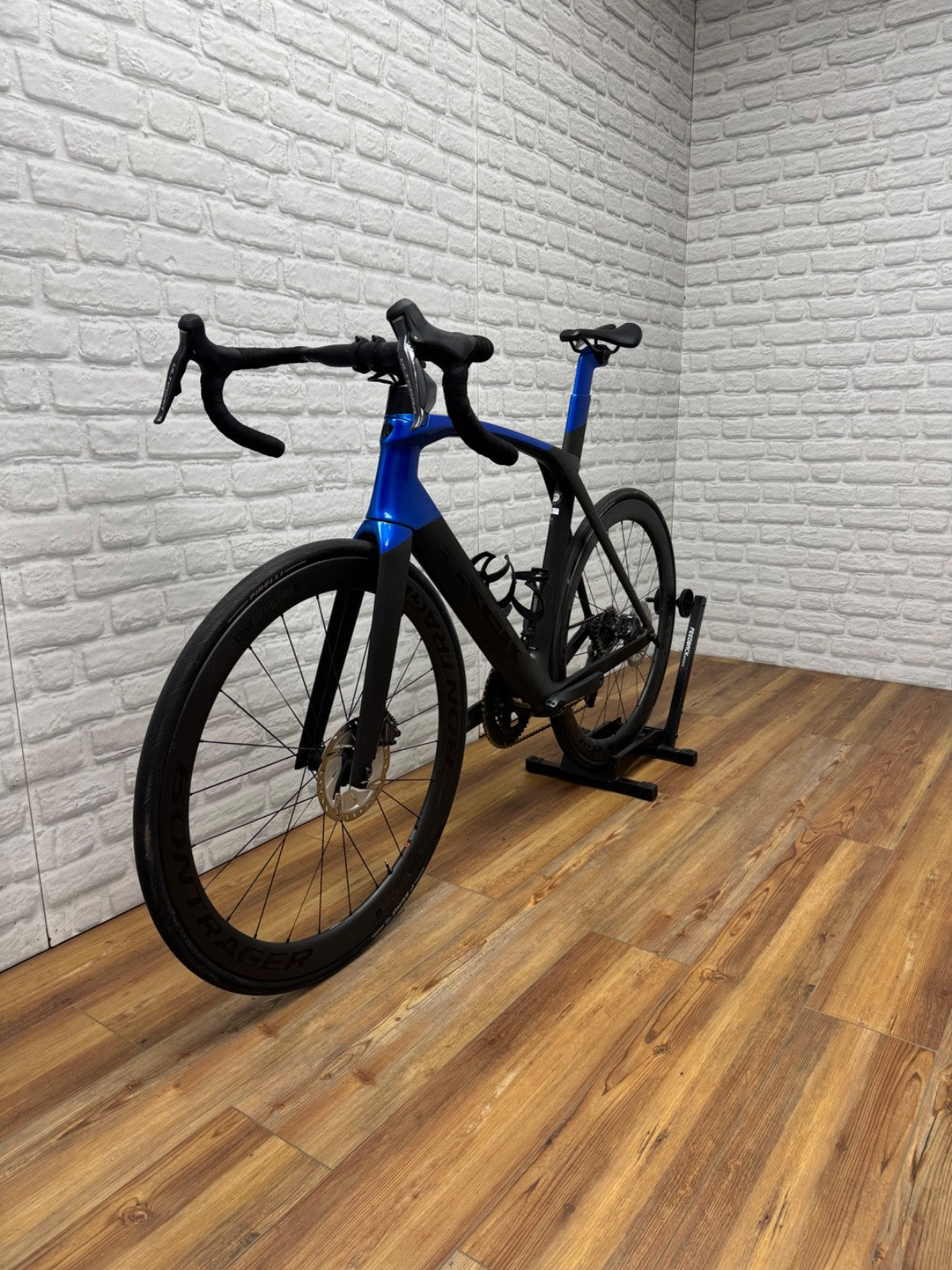 Trek Madone SL Di2 58cm