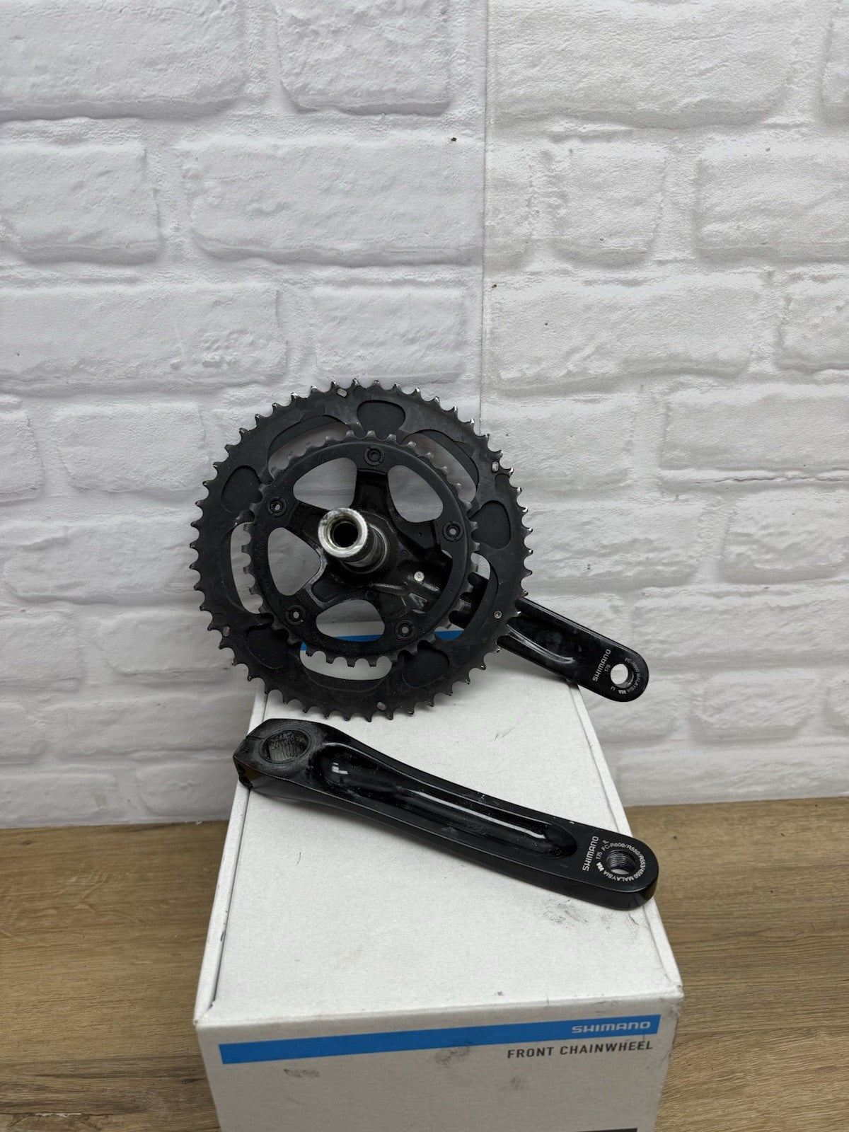 shimano road crankset fc-rs400