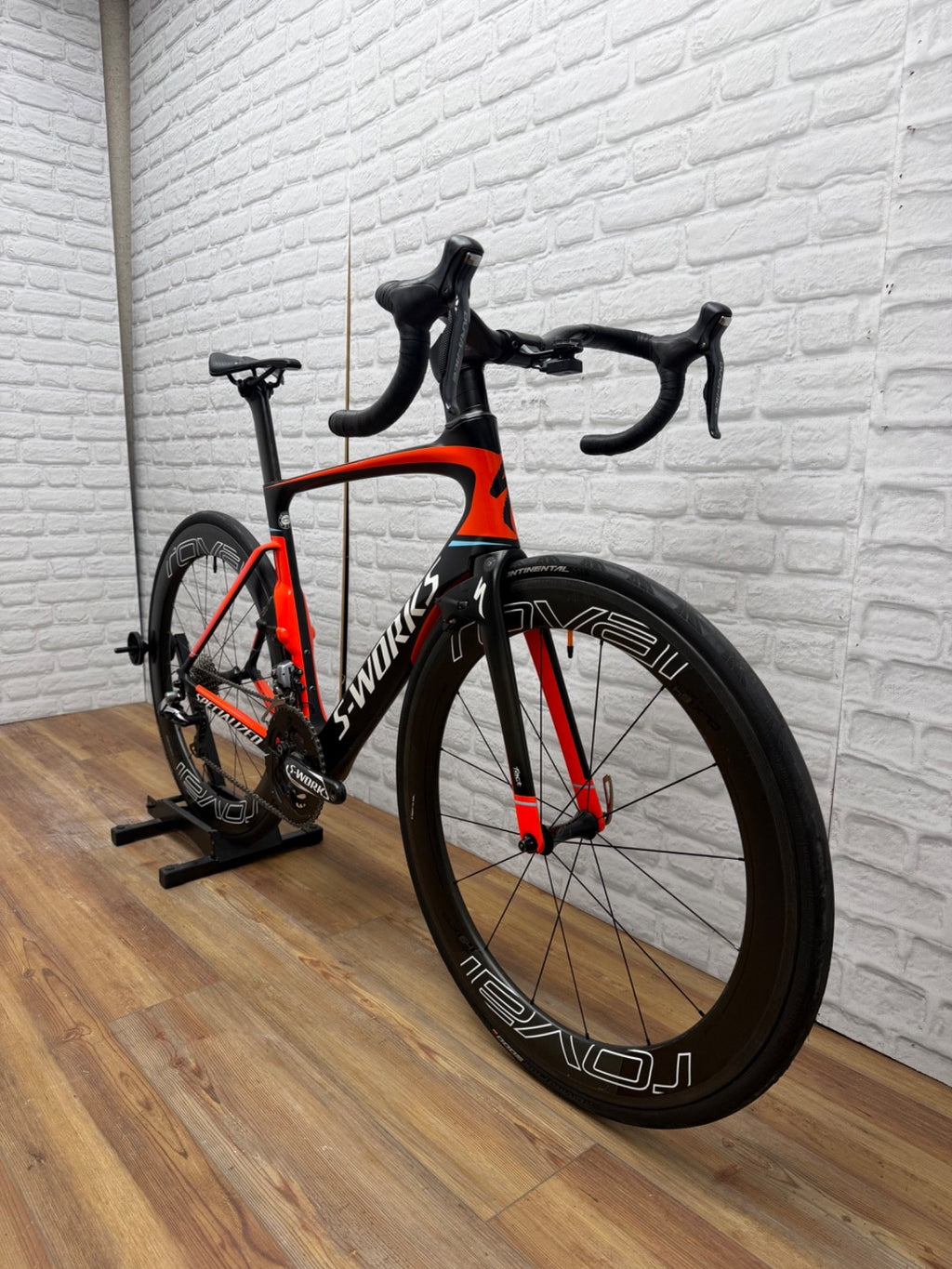 Specialized S-Works Venge Vias 56cm Road Bike