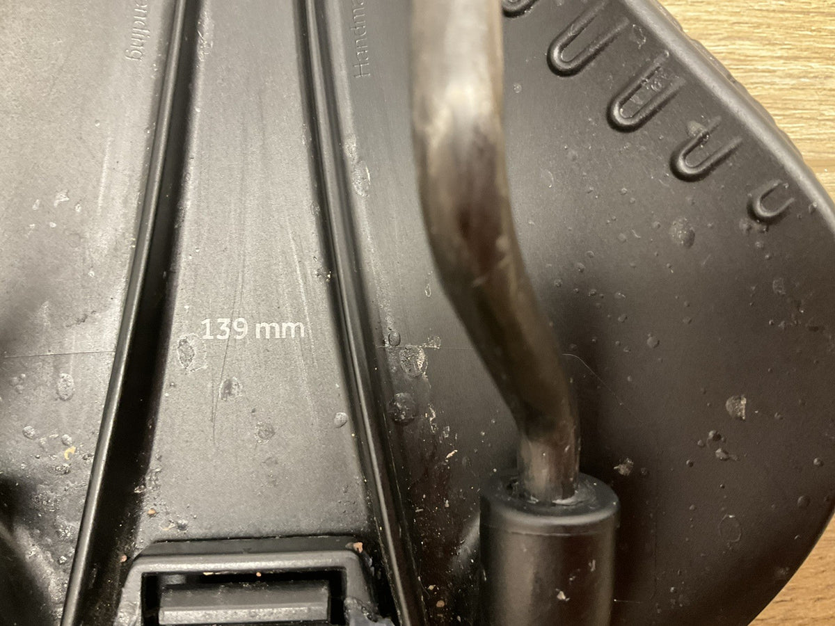 Fizik Versus Evo Adaptive Carbon Rail 139