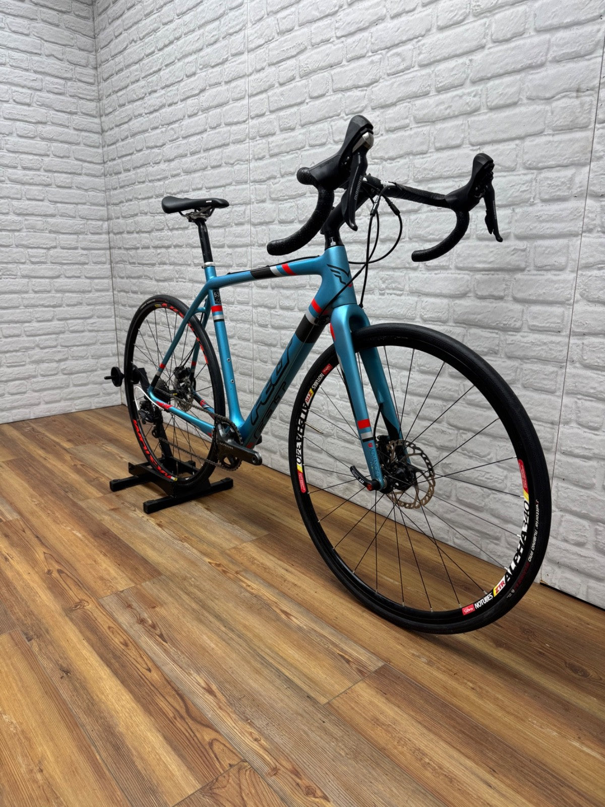 Felt F3x 53cm Medium Disc Road/Gravel