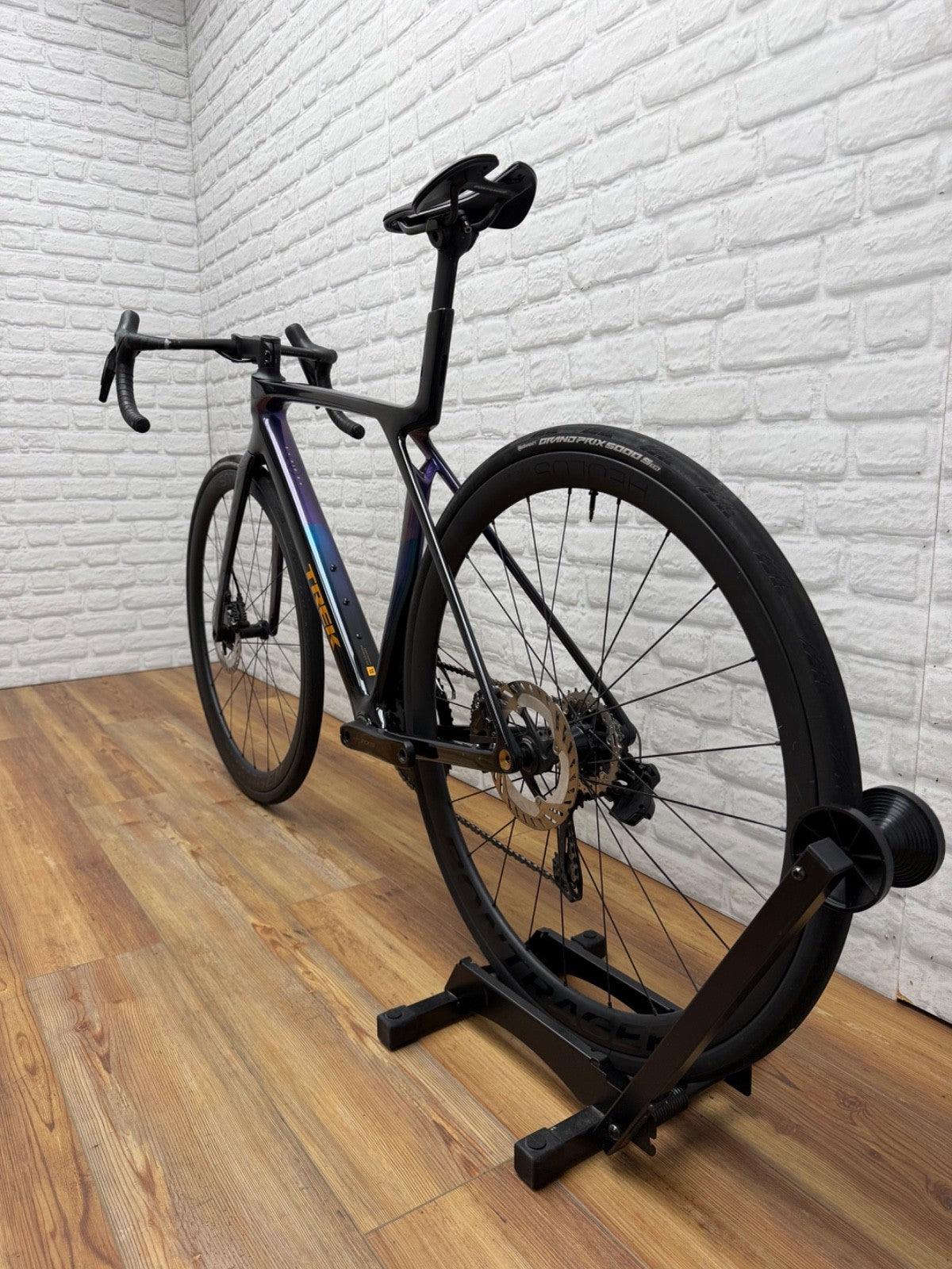 Trek Madone SL 6 Gen 8 Medium 2025 Road Bike
