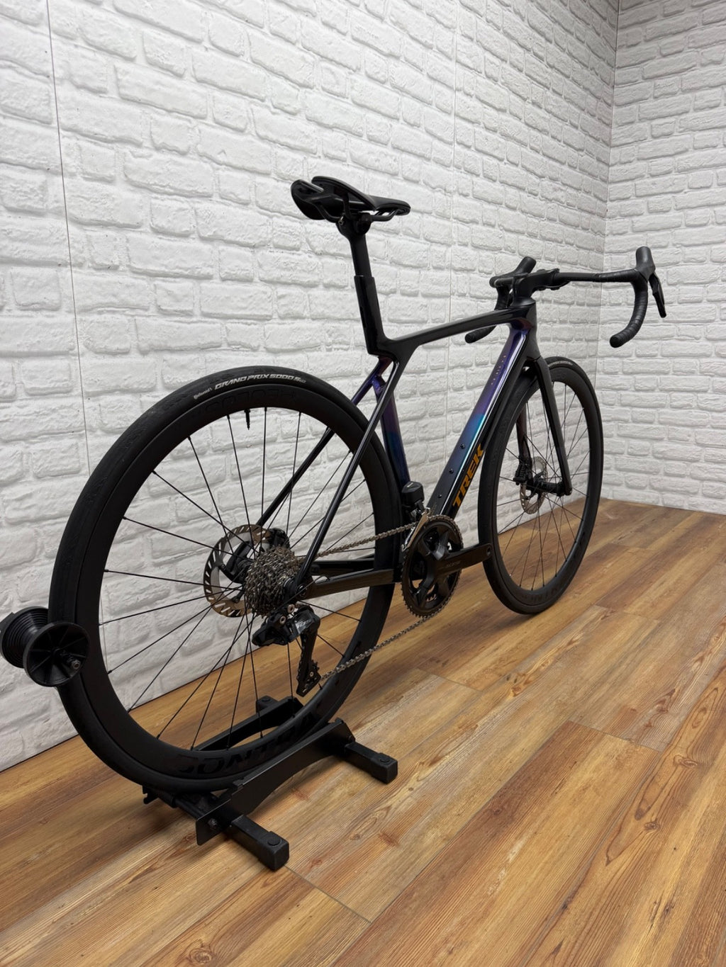 Trek Madone SL 6 Gen 8 Medium 2025 Road Bike