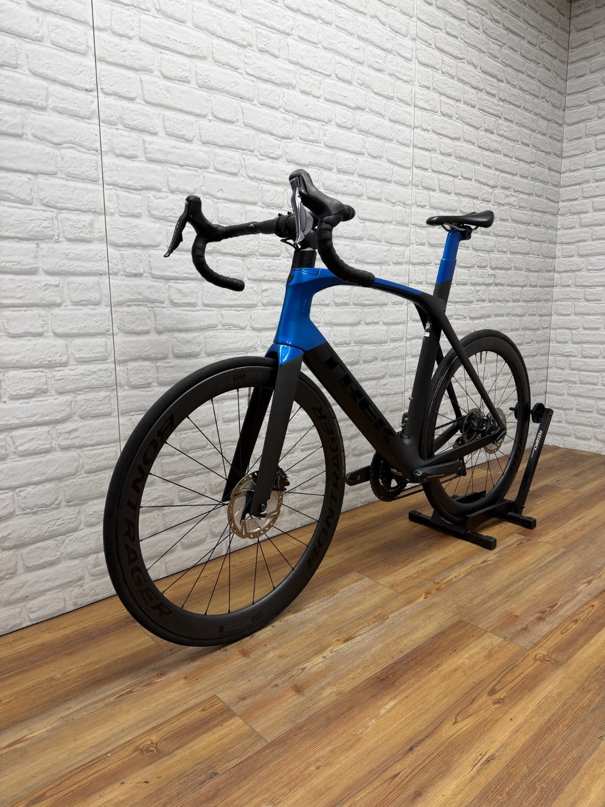 Trek Madone SL 60cm Di2