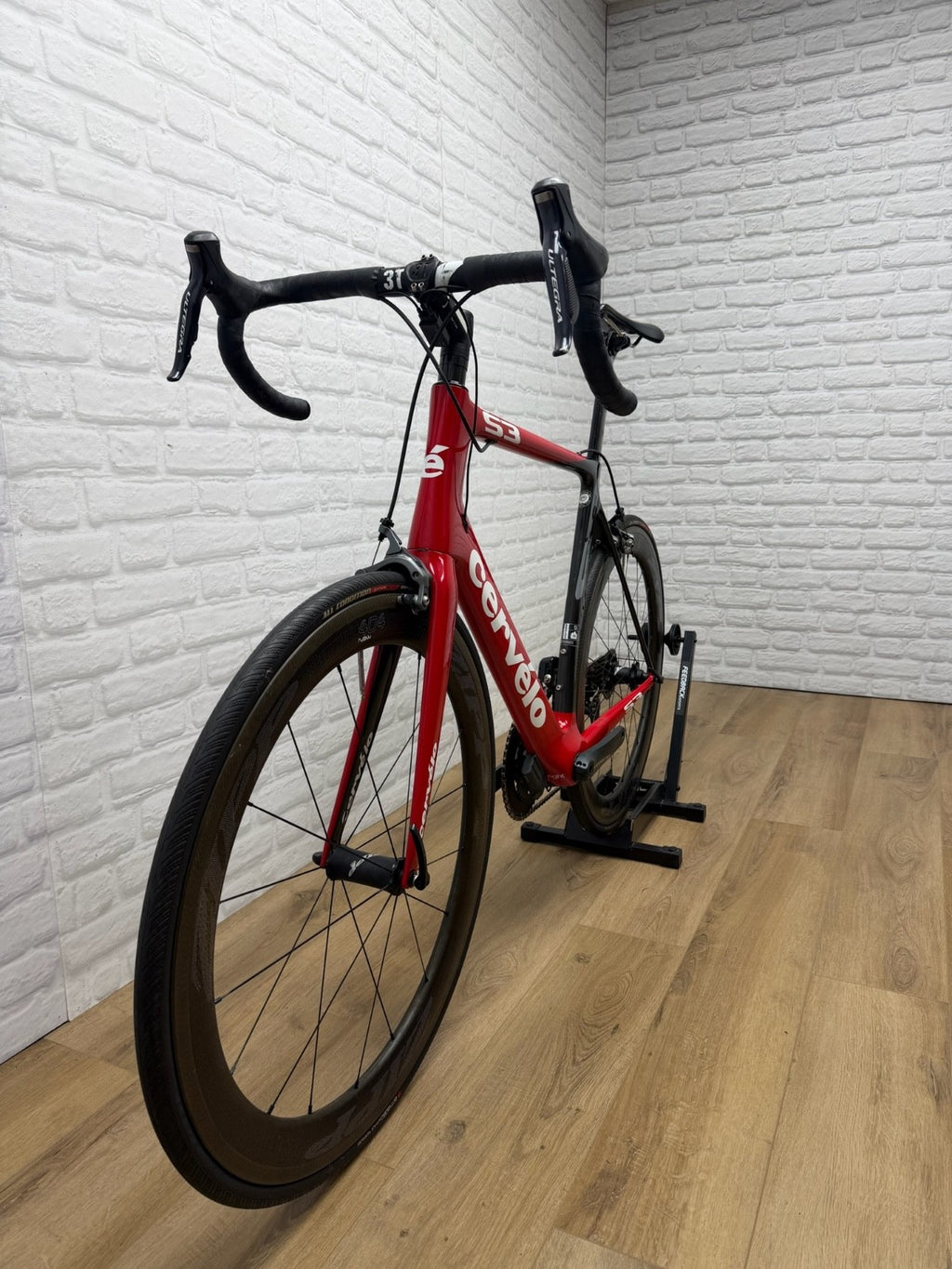 Cervelo S3 58cm Road Bike