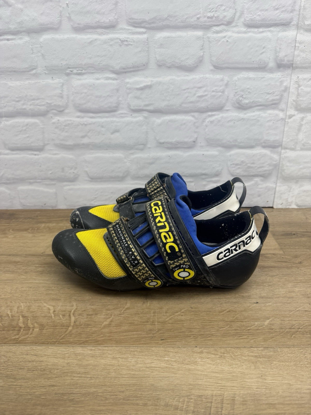 vintage Carnac Ligne Pro road cycling shoes