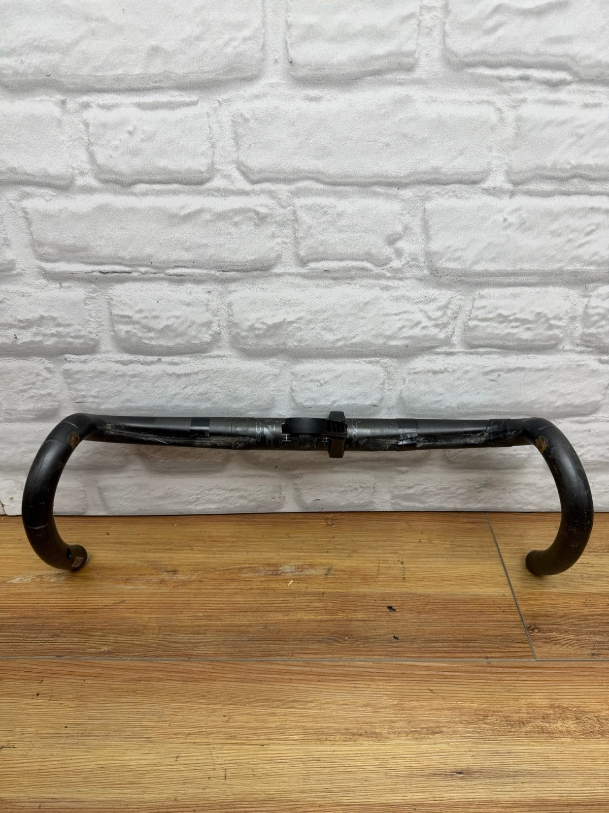 Easton EC70 AX Carbon Road Bike Handlebar 40cm 31.8 clamp 