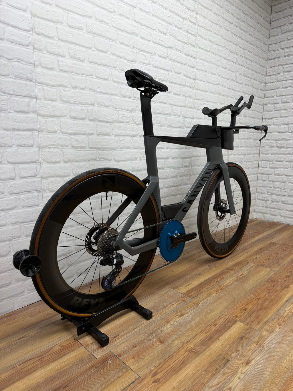 Canyon Speedmax Large Triathlon Bike