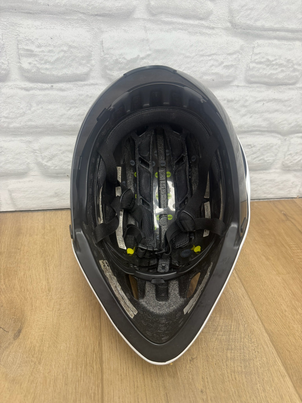 Giro Aerohead MIPS helmet Medium