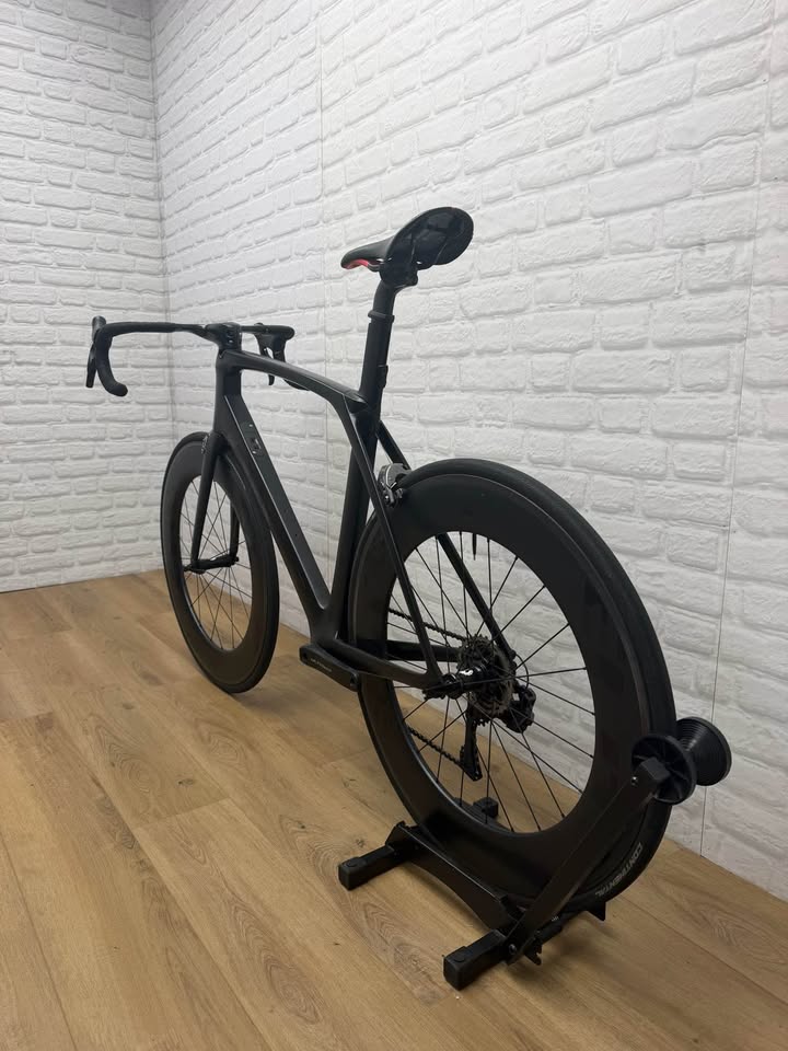 Trek Madone SLR 58cm Shimano Dura-Ace Ultegra Di2 Road Bike Carbon