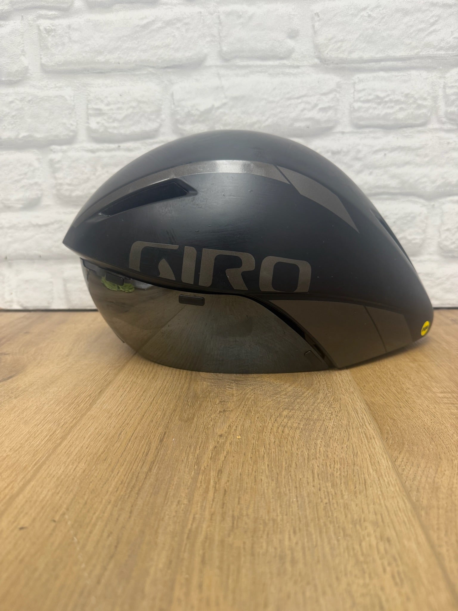 Giro Aerohead MIPS helmet