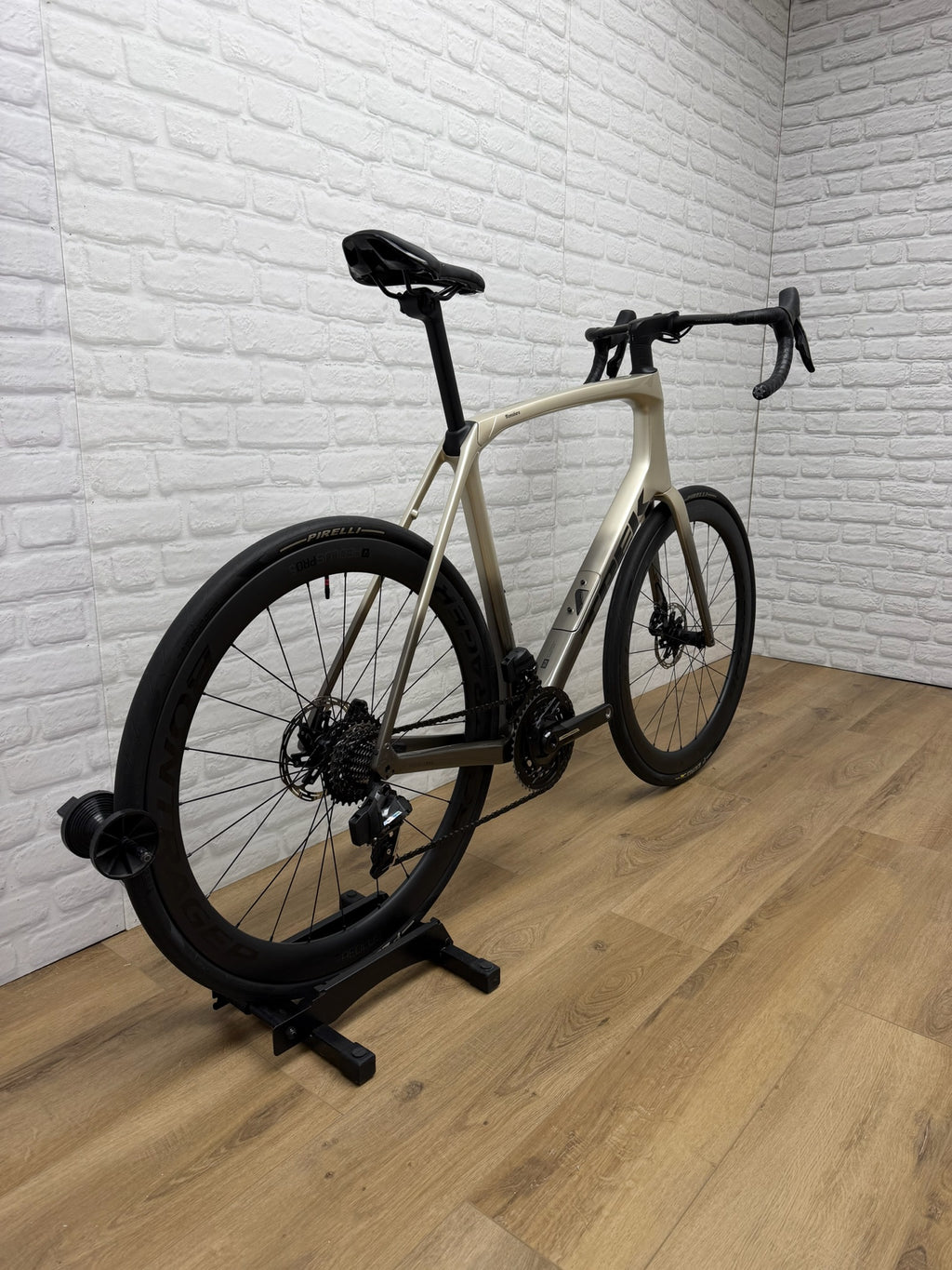 Trek Domane SLR Project One 62cm
