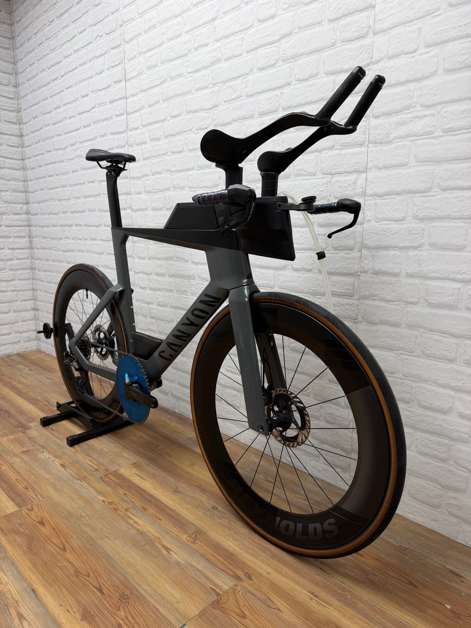 Canyon Speedmax Large Triathlon Bike