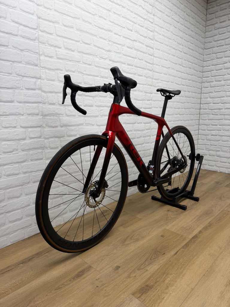2025 Trek Domane SLR Project One 56cm