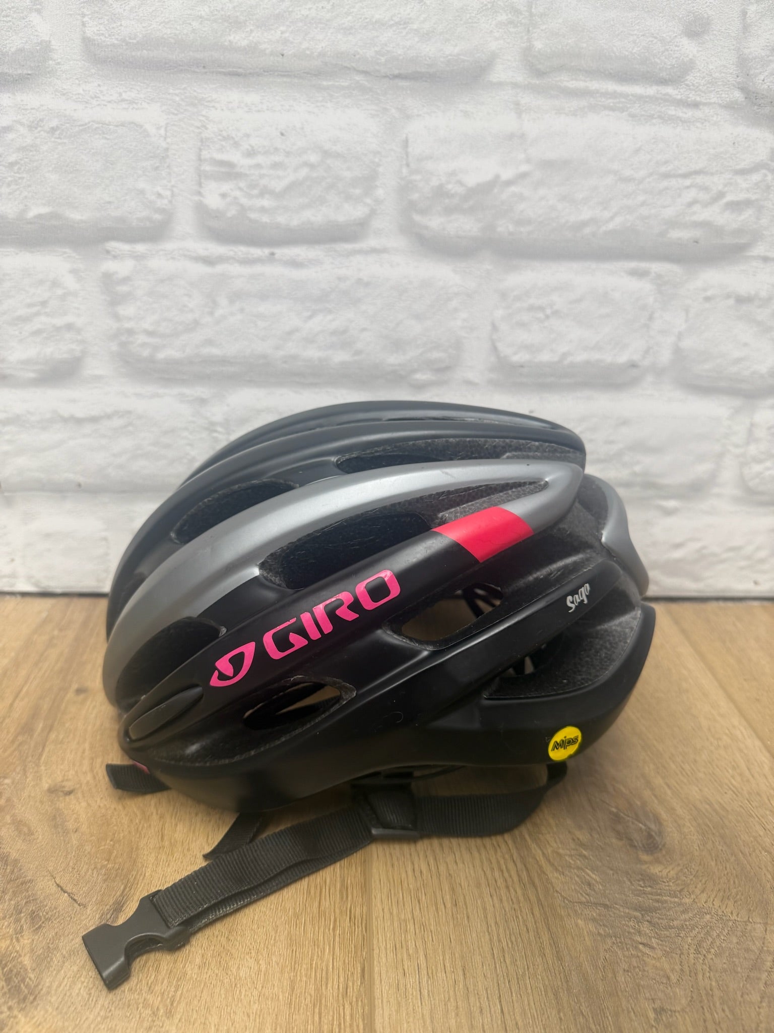 Giro Saga MIPS Women’s Helmet Medium