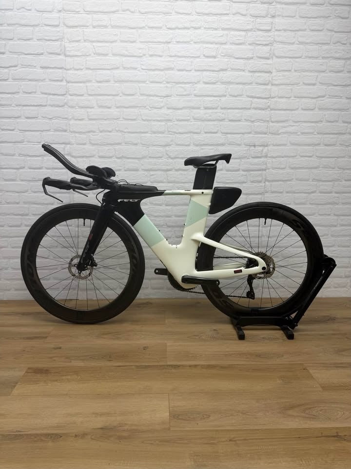 Felt IA 48cm Triathlon Bike