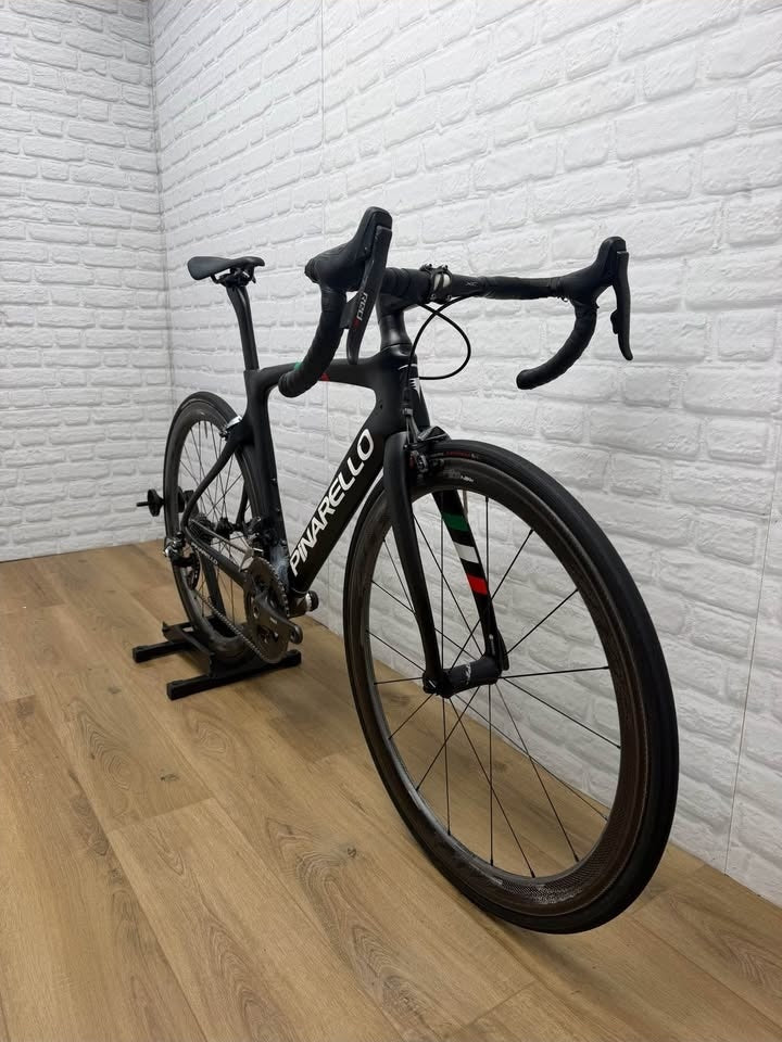 Pinarello Dogma F10 51.5cm Road Bike