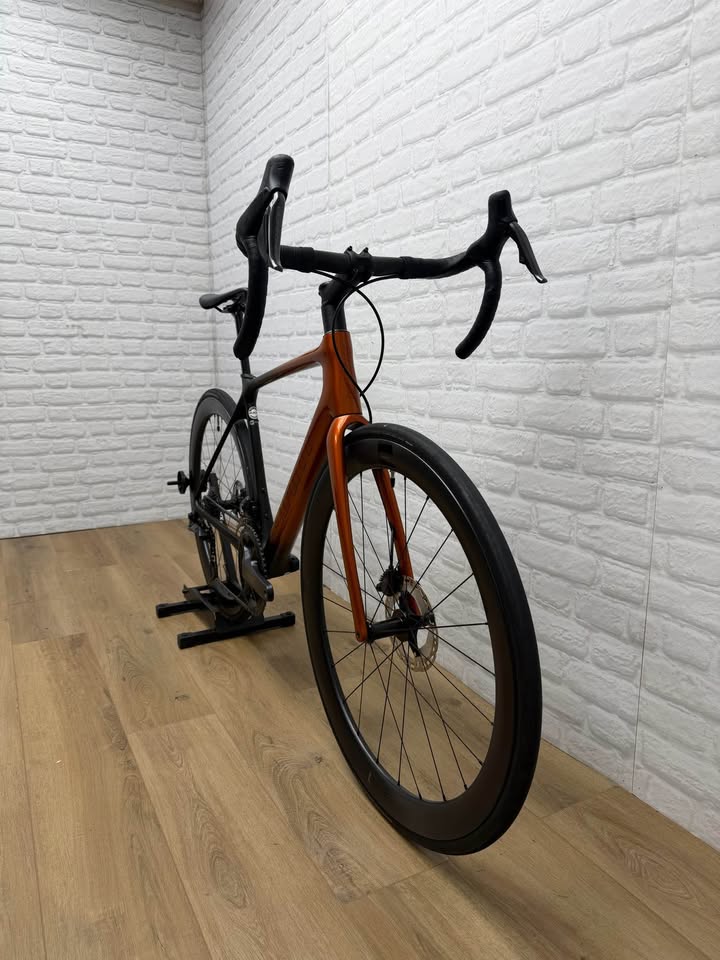 Giant TCR Advanced Pro Disc 0 Medium Road Bike