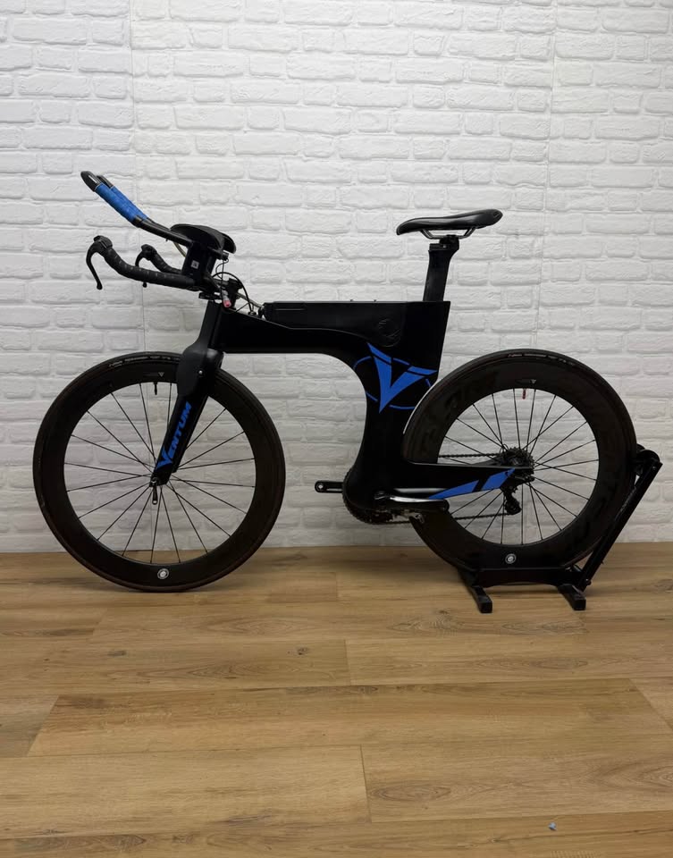 Ventum One Medium Triathlon Bike