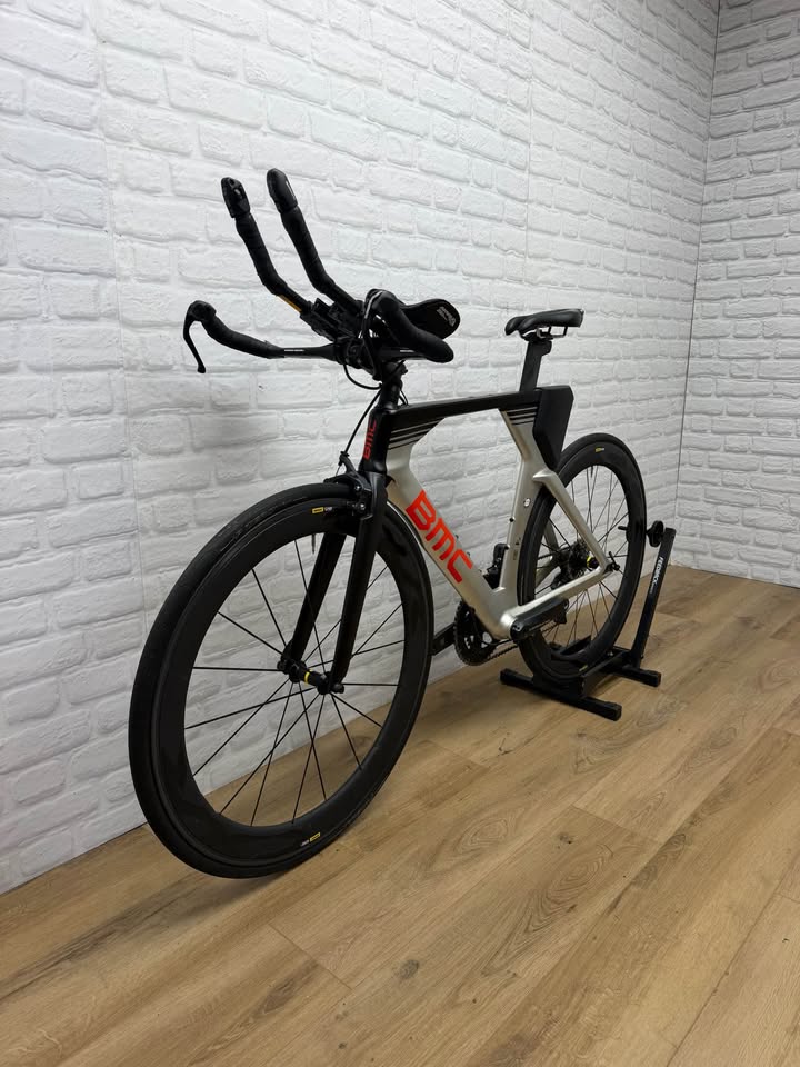 BMC Time Machine 02 One Medium/Short Di2 Triathlon Bike