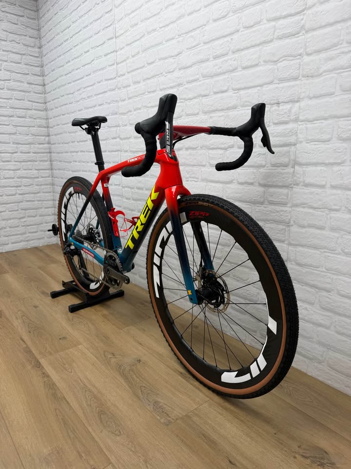 NEW Trek Boone 54cm Gravel/Cyclocross Bike