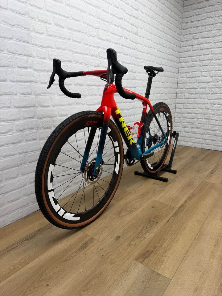 NEW Trek Boone 54cm Gravel/Cyclocross Bike
