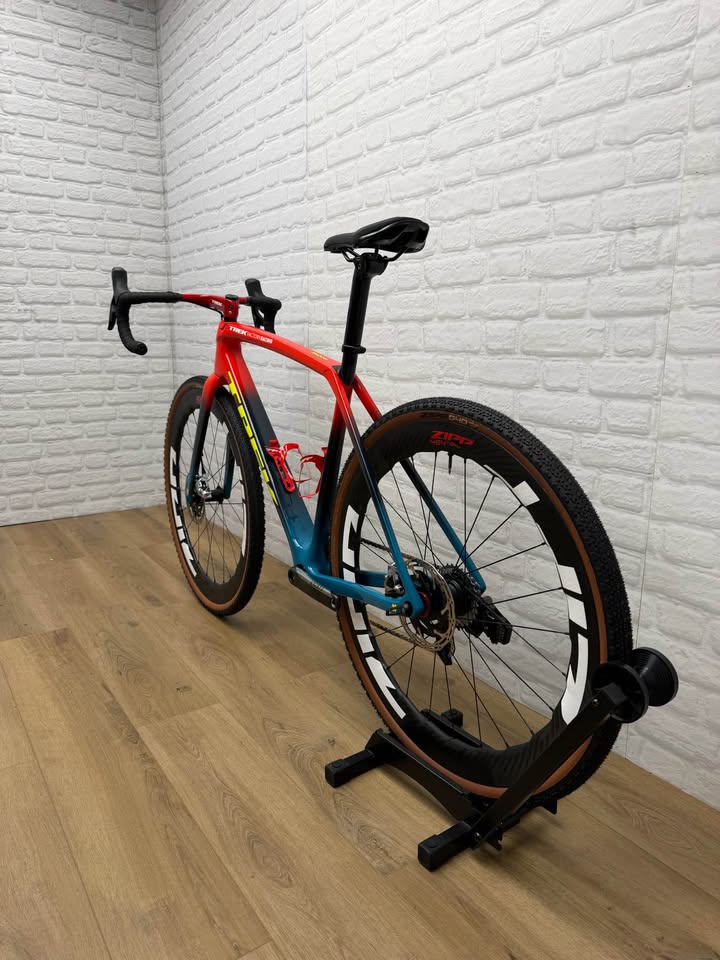 NEW Trek Boone 54cm Gravel/Cyclocross Bike