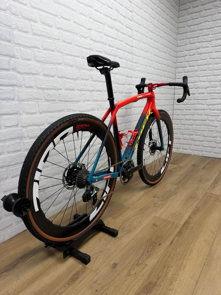 NEW Trek Boone 54cm Gravel/Cyclocross Bike
