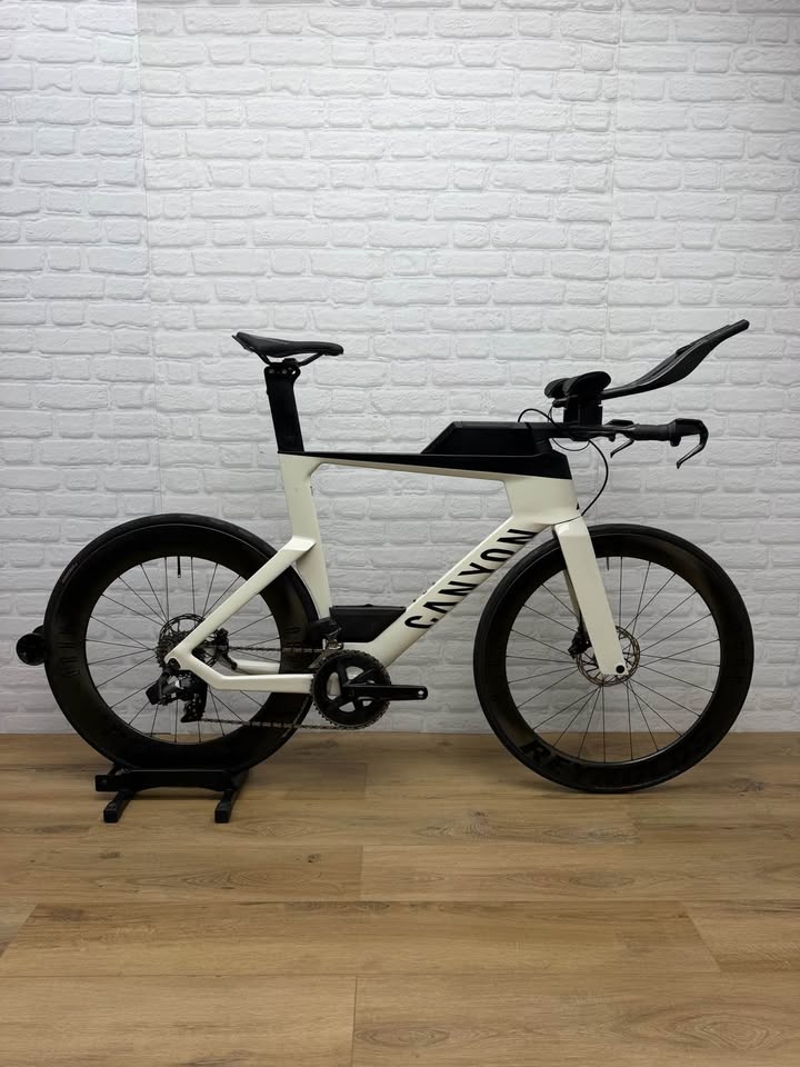 Canyon Speedmax CF XL Triathlon Bike