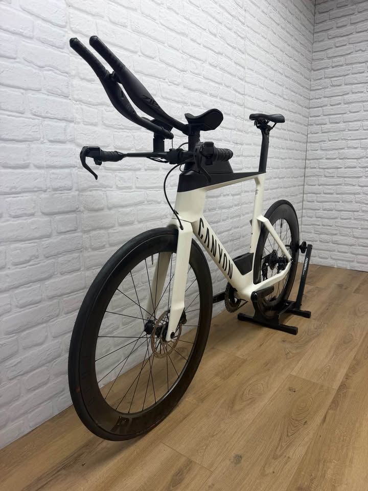 Canyon Speedmax CF XL Triathlon Bike