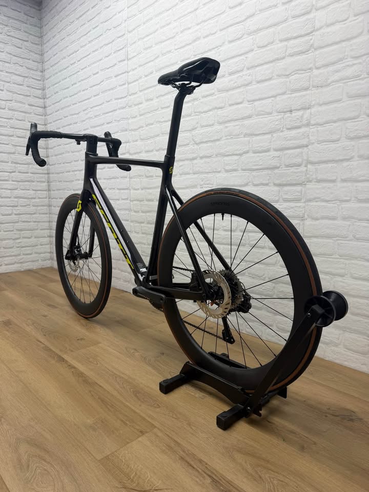Scott Addict RC XL Road Bike