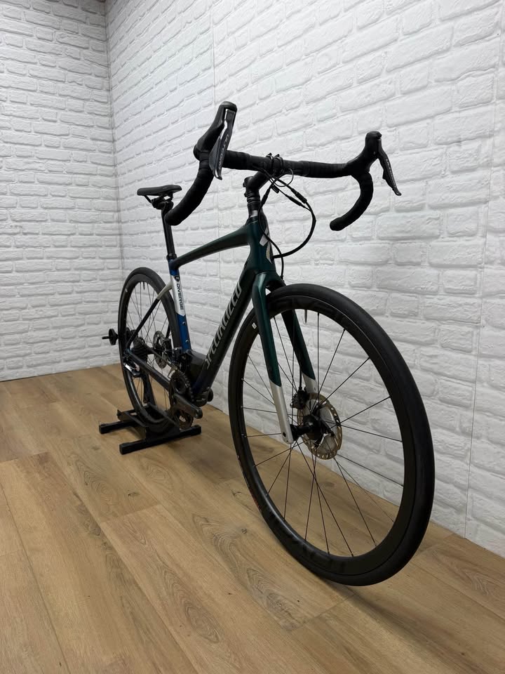 Specialized Diverge 56cm Ultegra Di2 Carbon Gravel Bike