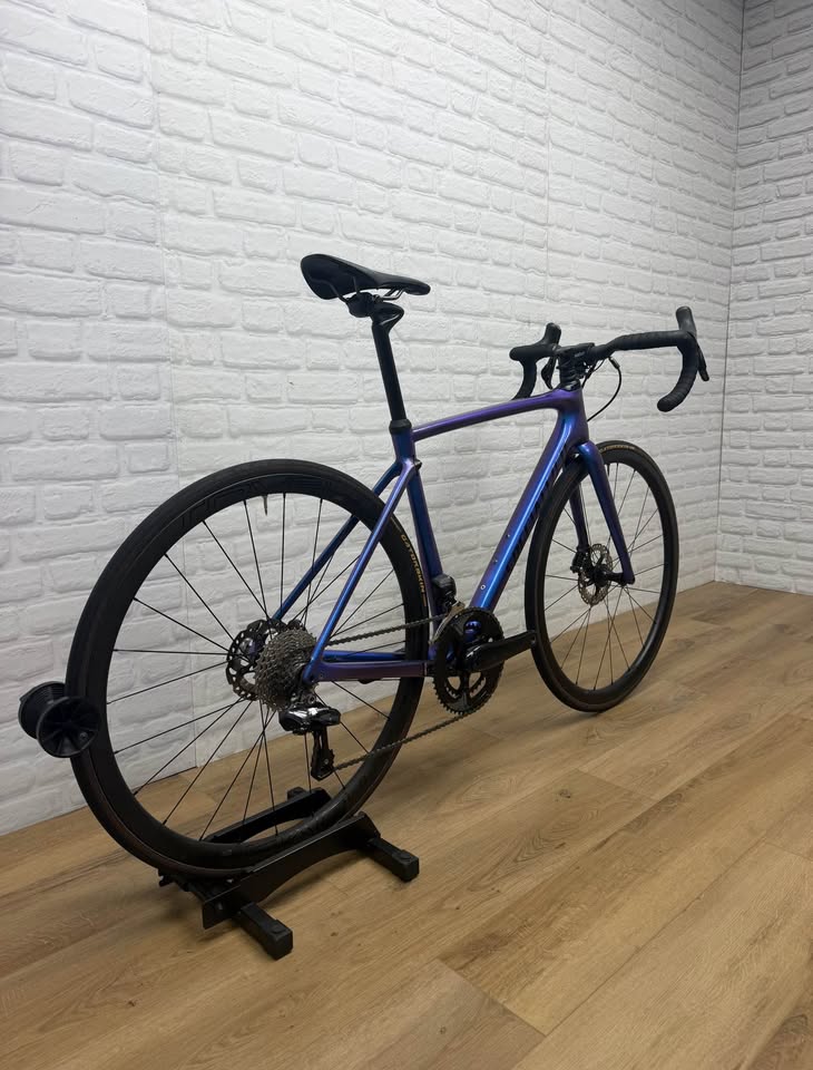 Specialized Roubaix 52cm Ultegra Di2 Disc Road Bike