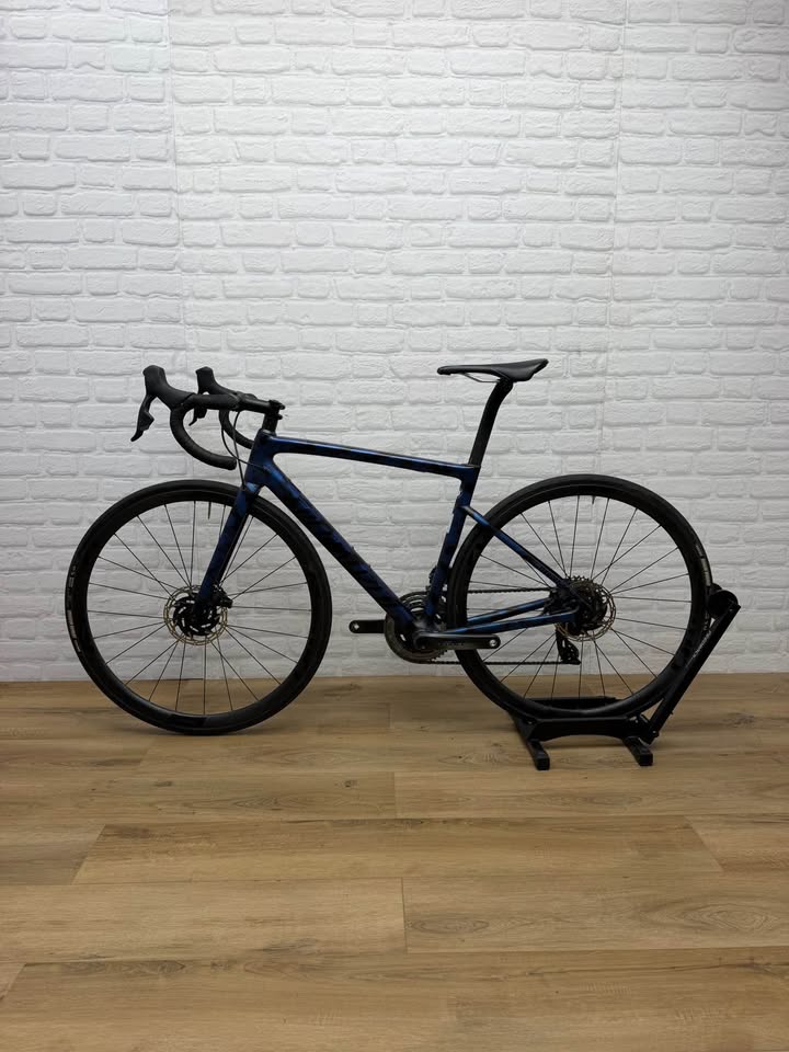 Specialized Tarmac SL6 52cm SRAM eTap AXS Disc Road Bike