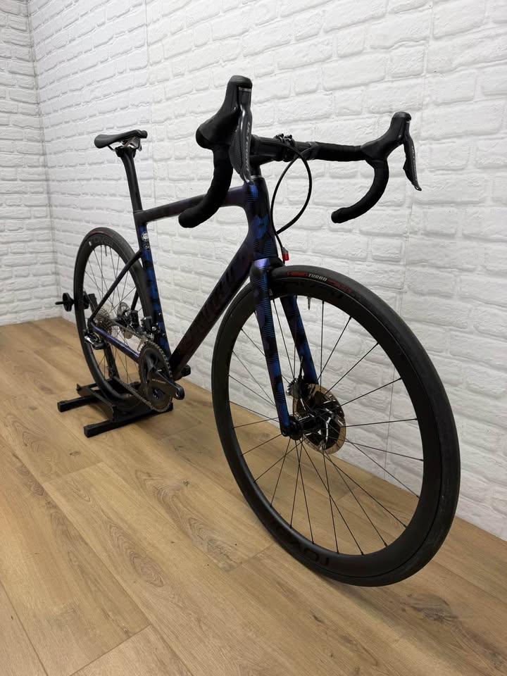 Specialized Tarmac SL6 56cm Ultegra Di2 Disc Road Bike