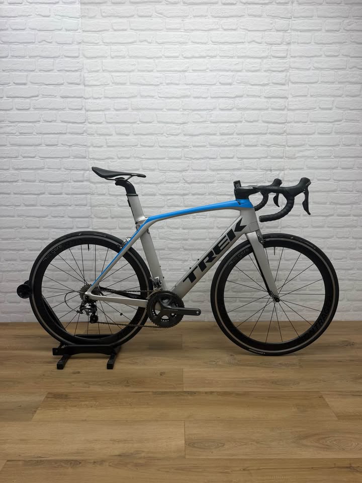 Trek Madone SLR Project One 56cm Ultegra Road Bike