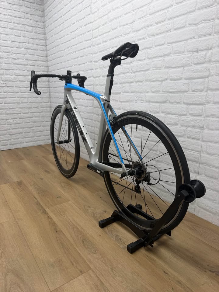 Trek Madone SLR Project One 56cm Ultegra Road Bike